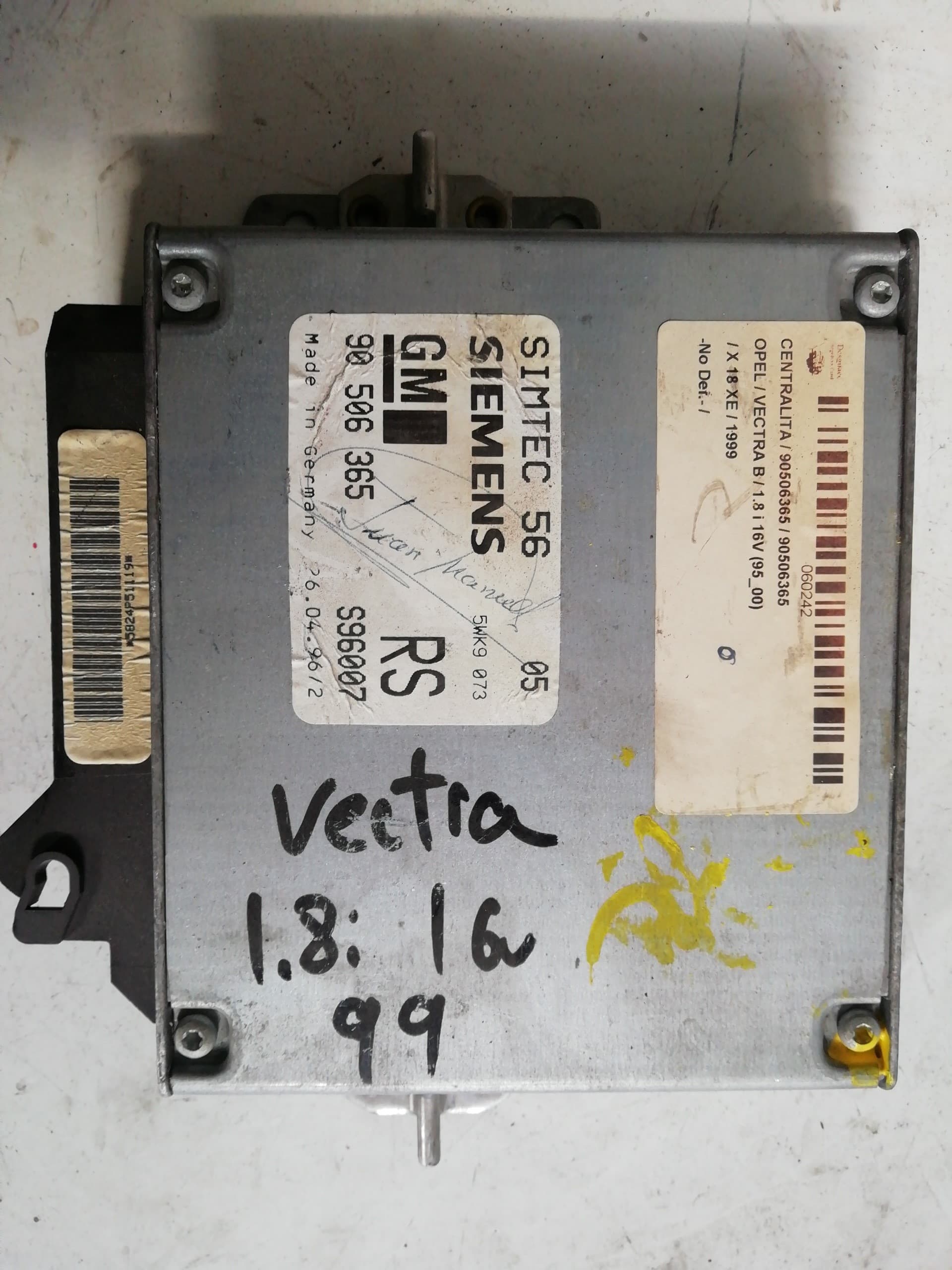 Centralita motor uce OPEL VECTRA B CARAVAN