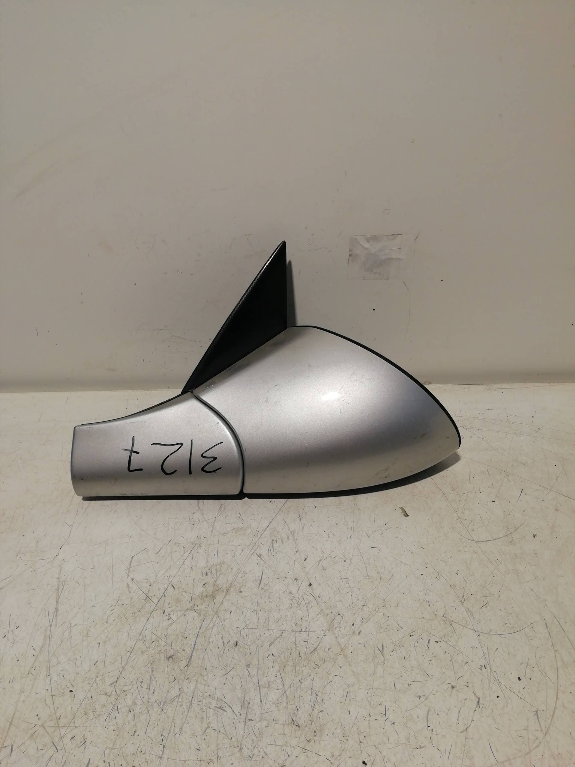 Retrovisor izquierdo OPEL VECTRA B CARAVAN 2
