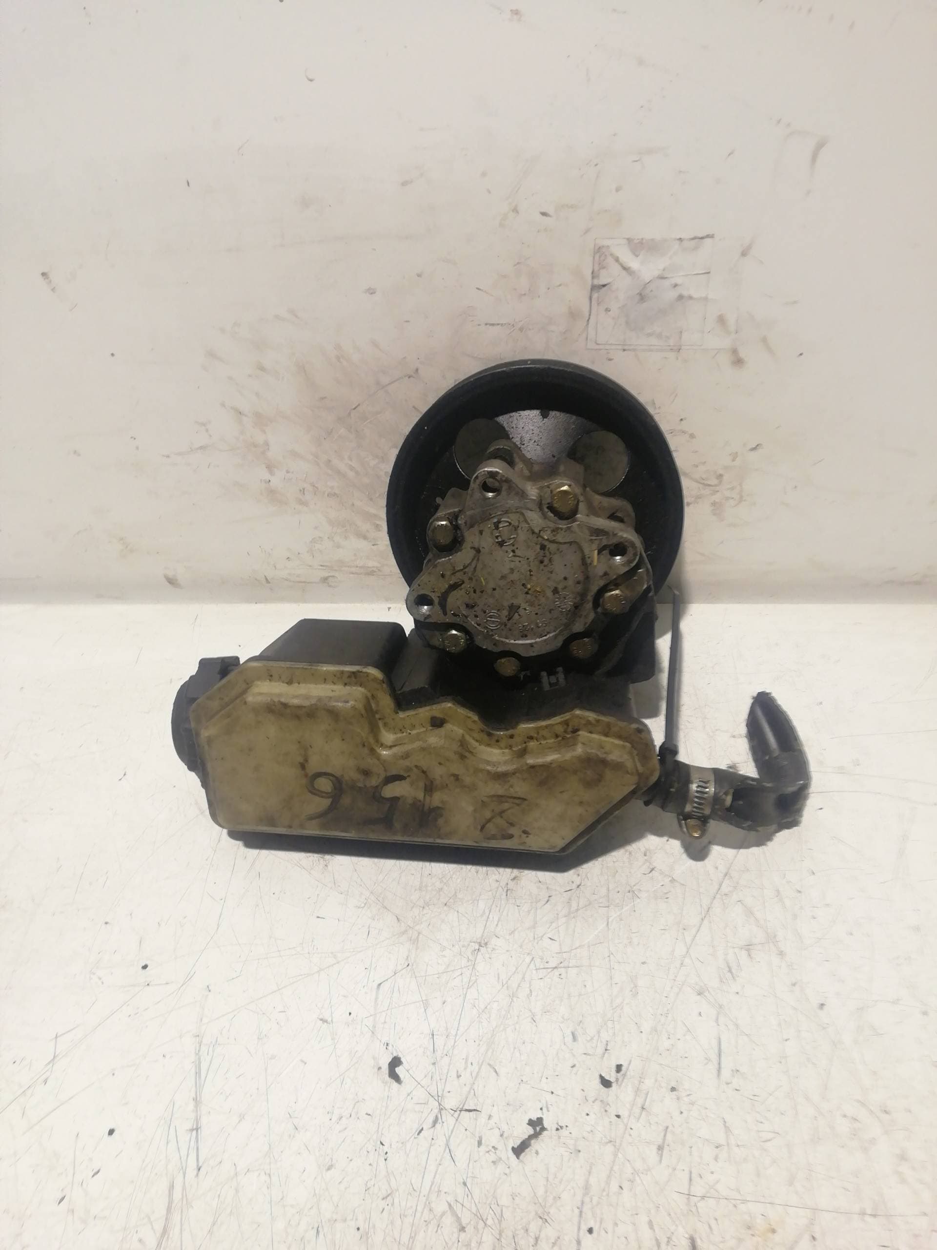 Bomba direccion OPEL VECTRA B CARAVAN 5