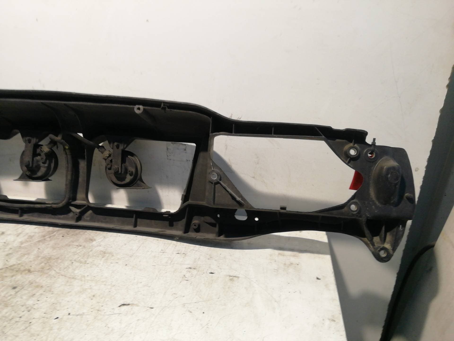 Panel frontal VOLVO SERIE 850 2