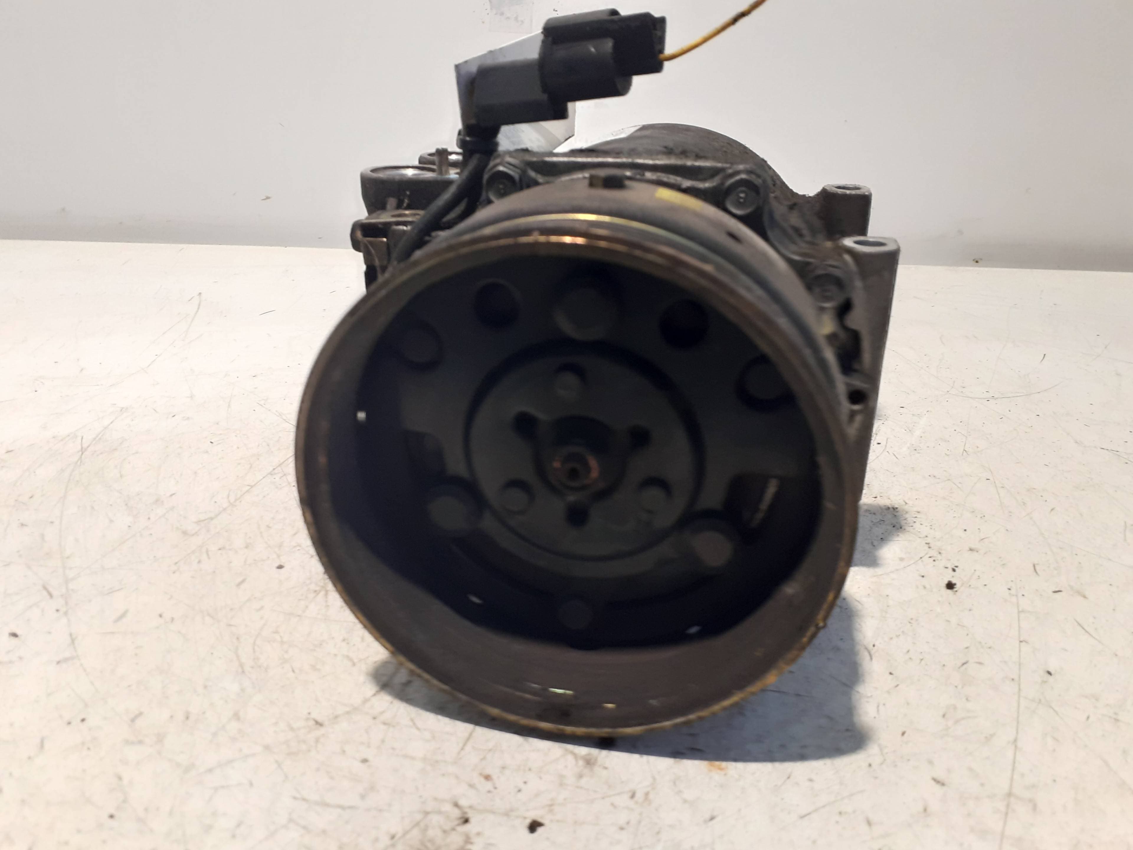 Recambio VOLVO S40 BERLINA ref. 30614023
