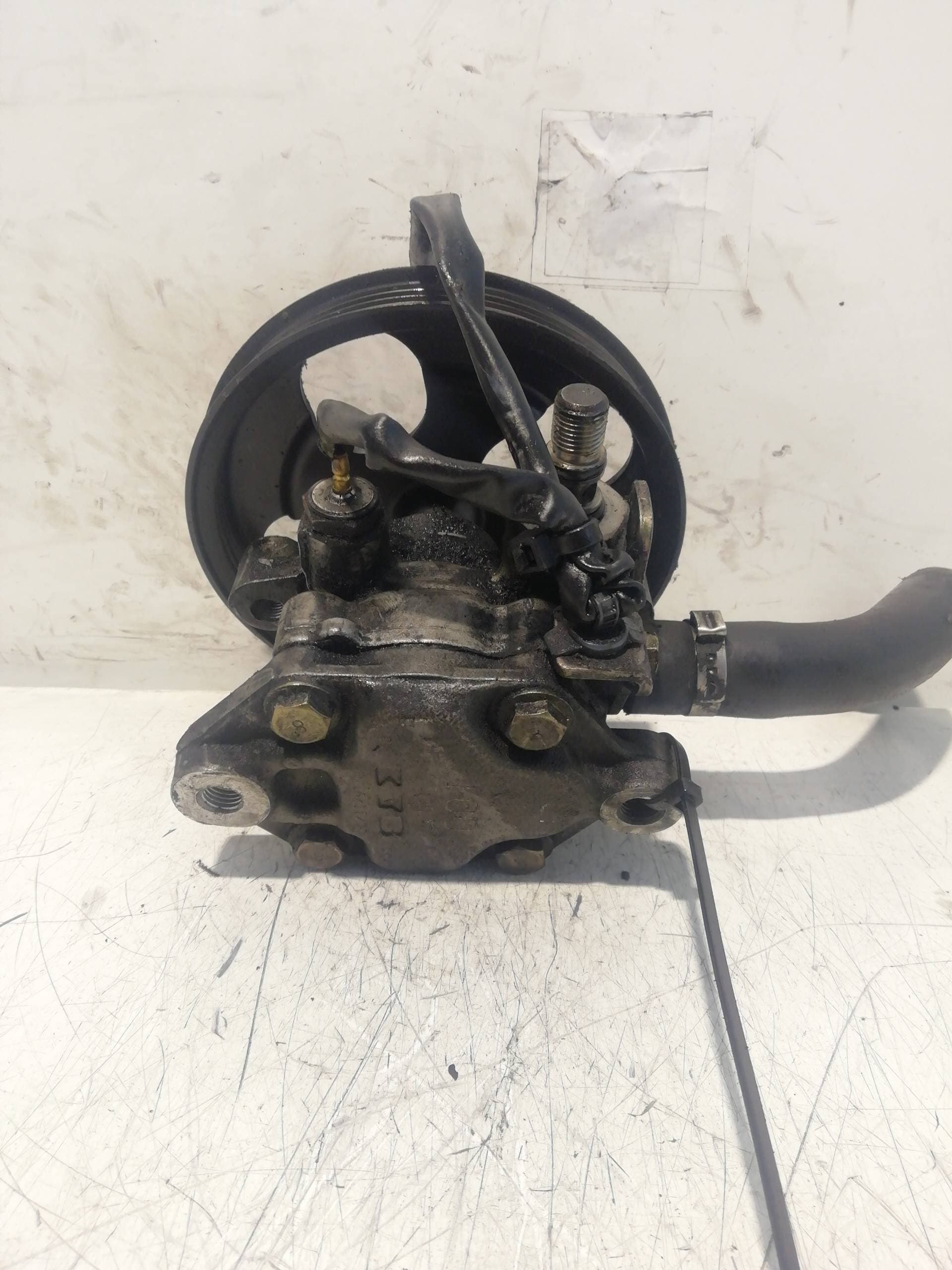 Bomba direccion VOLVO S40 BERLINA 4