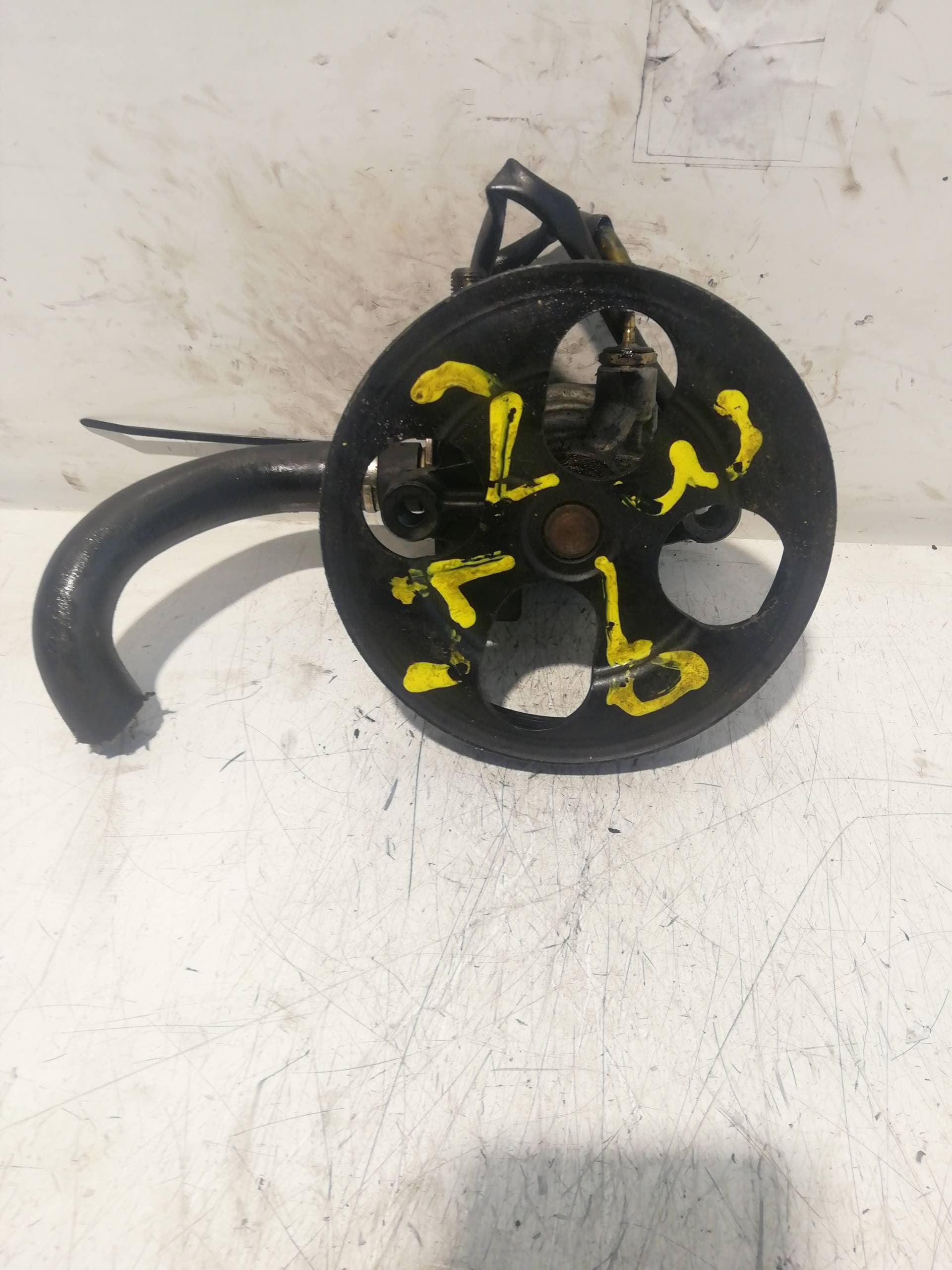 Bomba direccion VOLVO S40 BERLINA 2