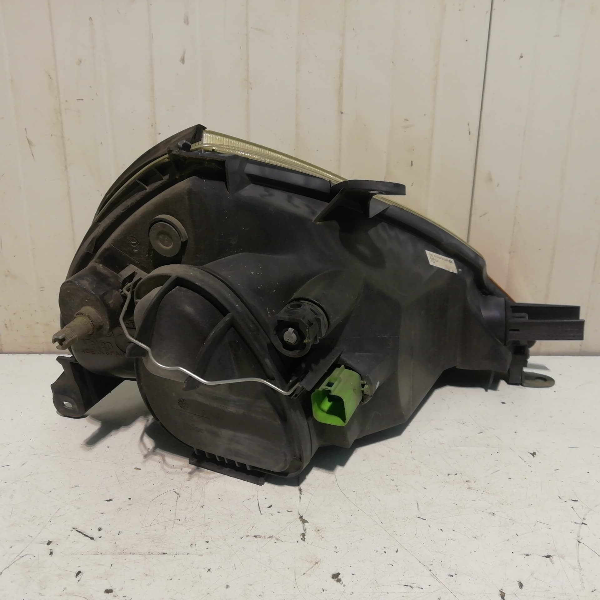 Faro izquierdo FORD KA (CCQ) 3