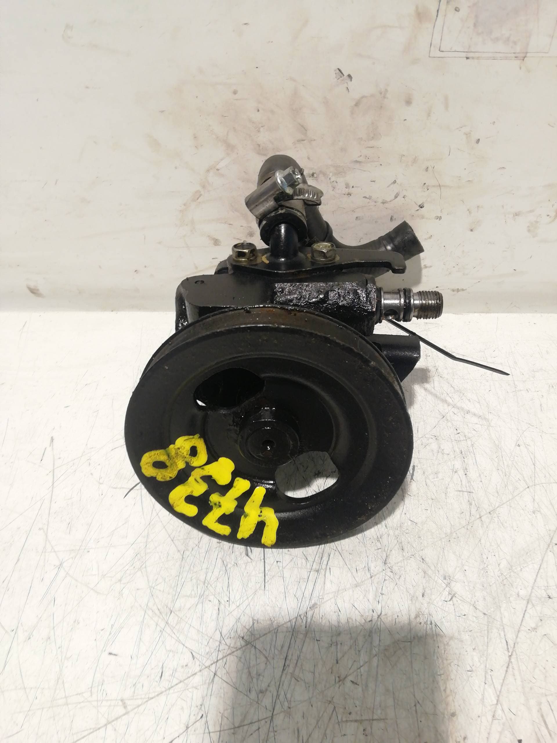 Bomba direccion MITSUBISHI MONTERO (V20/V40) 2
