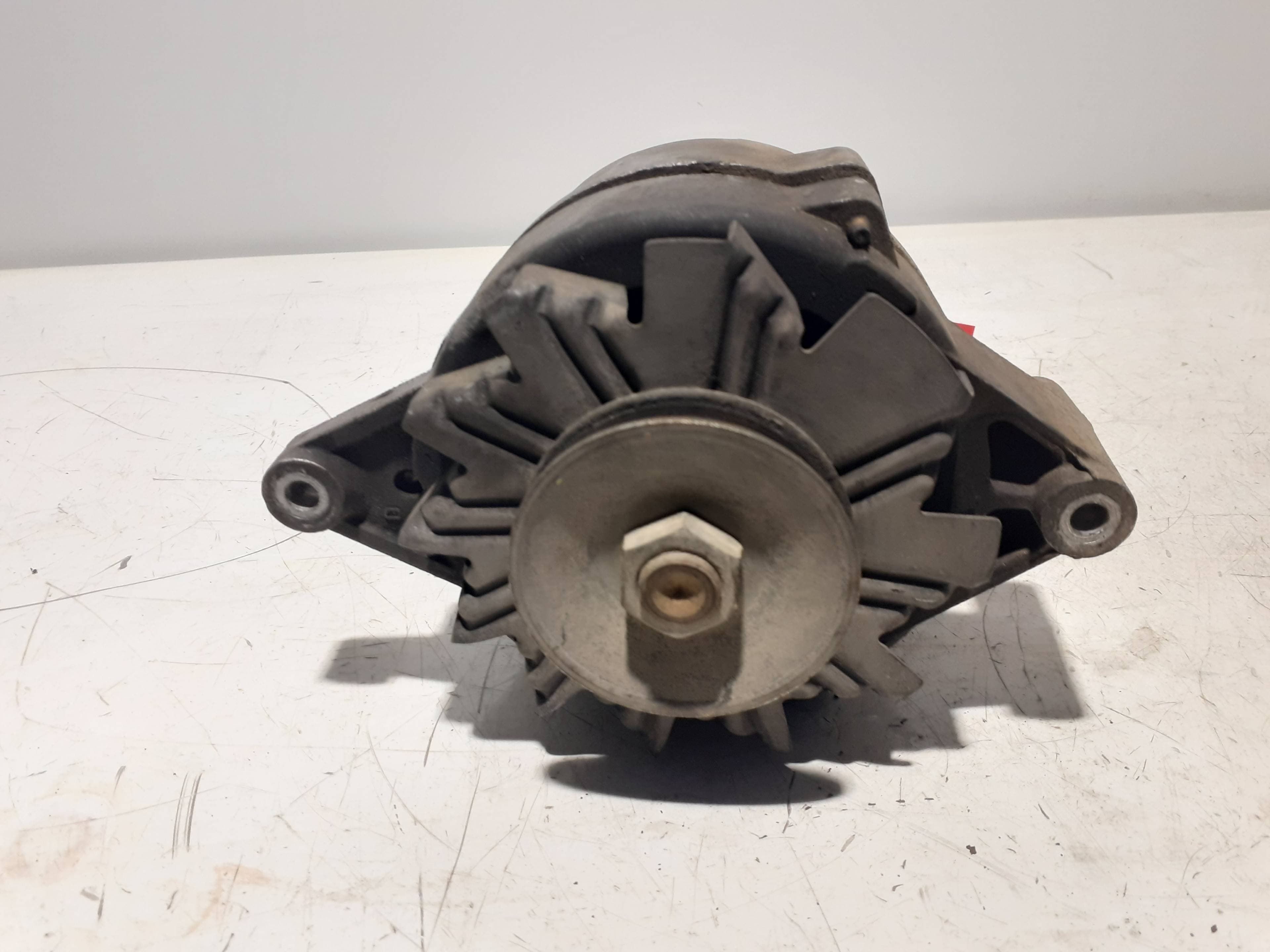 Alternador OPEL KADETT C