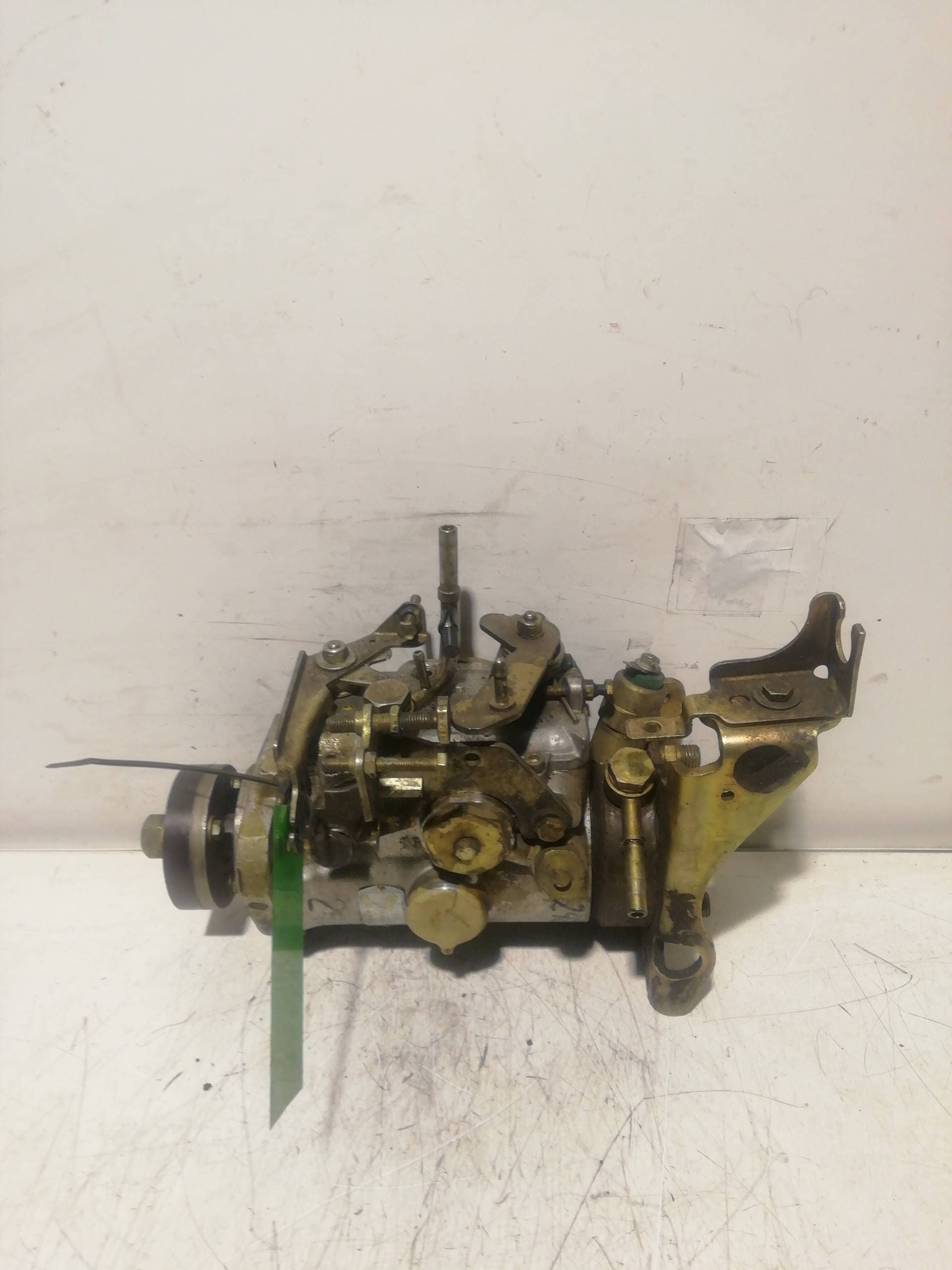 Bomba inyeccion FORD ESCORT CABRIO