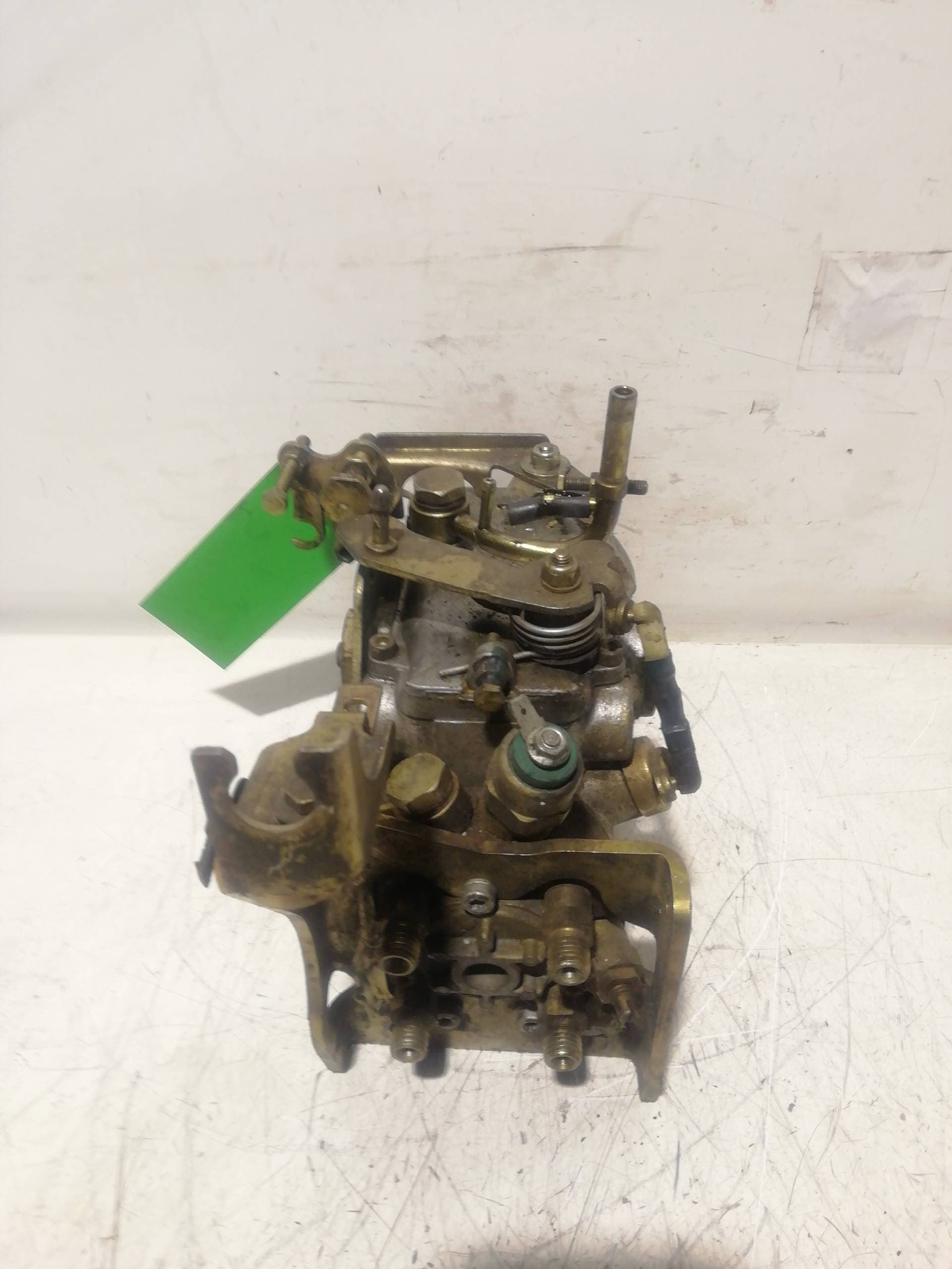 Bomba inyeccion FORD ESCORT CABRIO 5