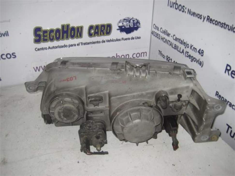 Faro derecho HYUNDAI H 1 STAREX 2