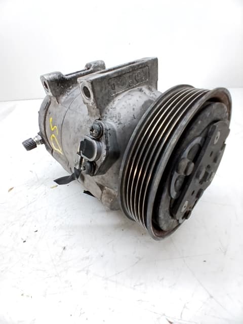 Recambio AUDI COUPE (8B3) ref. 8A0260805B