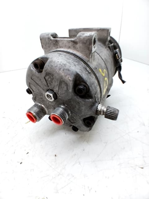 Recambio AUDI COUPE (8B3) ref. 8A0260805B 2