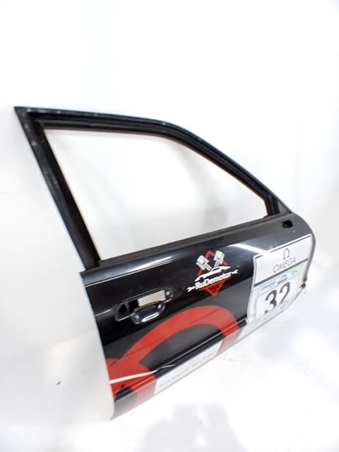 Puerta delantera derecha AUDI COUPE (8B3) 3