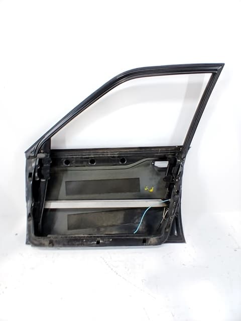 Puerta delantera derecha AUDI COUPE (8B3) 2