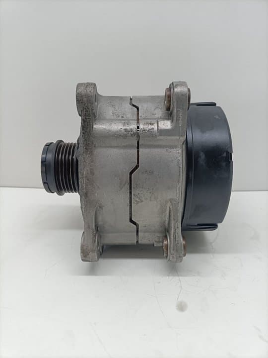 Alternador VOLKSWAGEN PASSAT BERLINA (3B2) 5