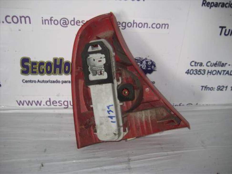 Piloto trasero derecho RENAULT CLIO II FASE II (B/CB0) 2