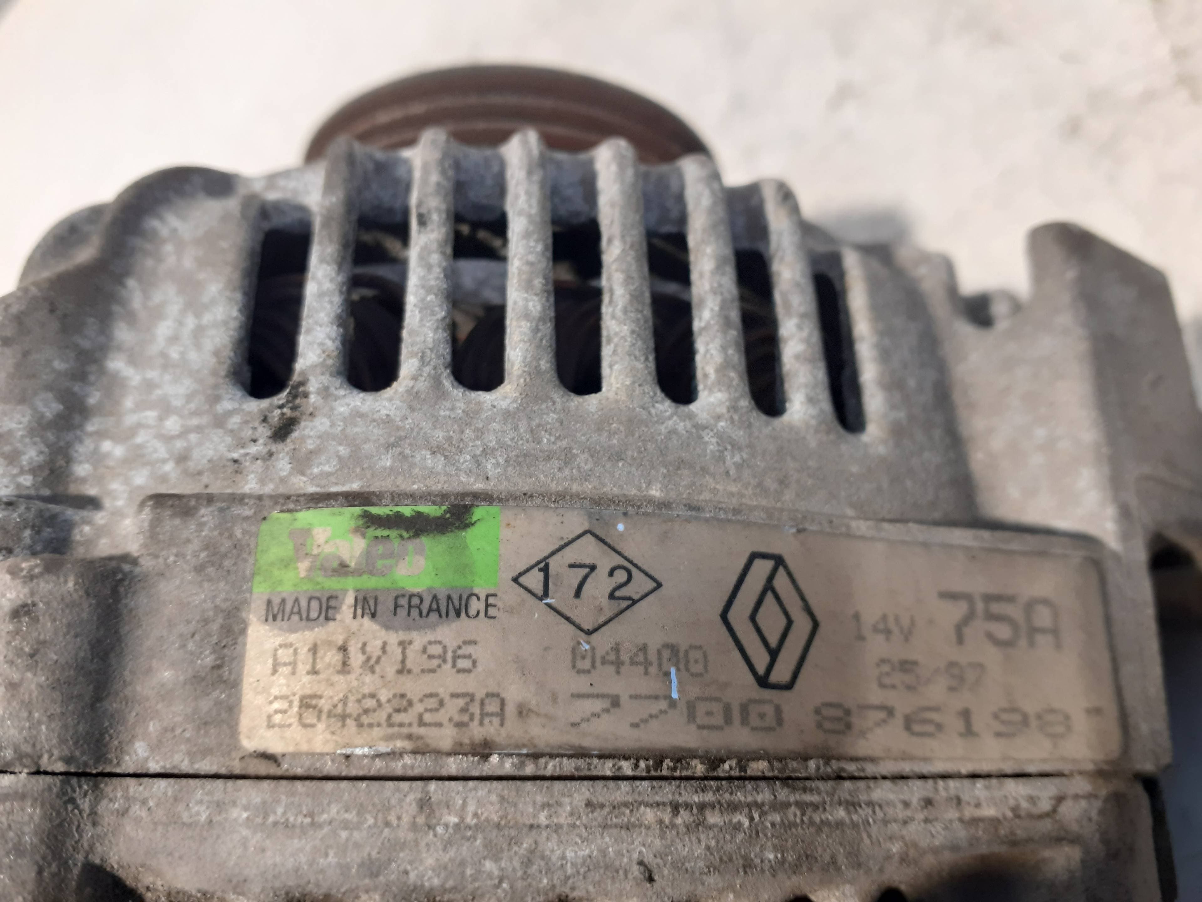 Alternador RENAULT CLIO II FASE II (B/CB0) 2