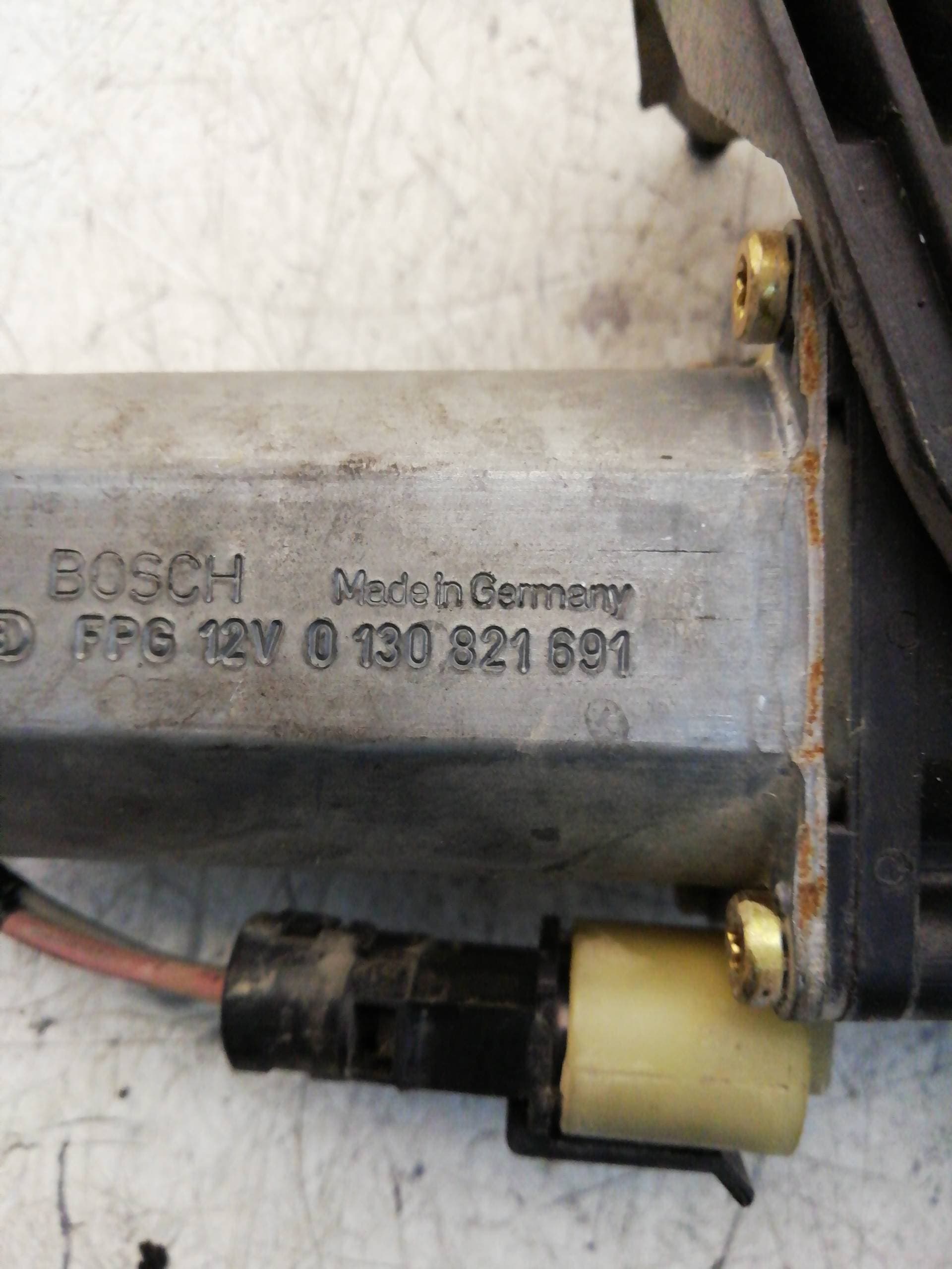 Elevalunas delantero derecho RENAULT CLIO II FASE II (B/CB0) 4