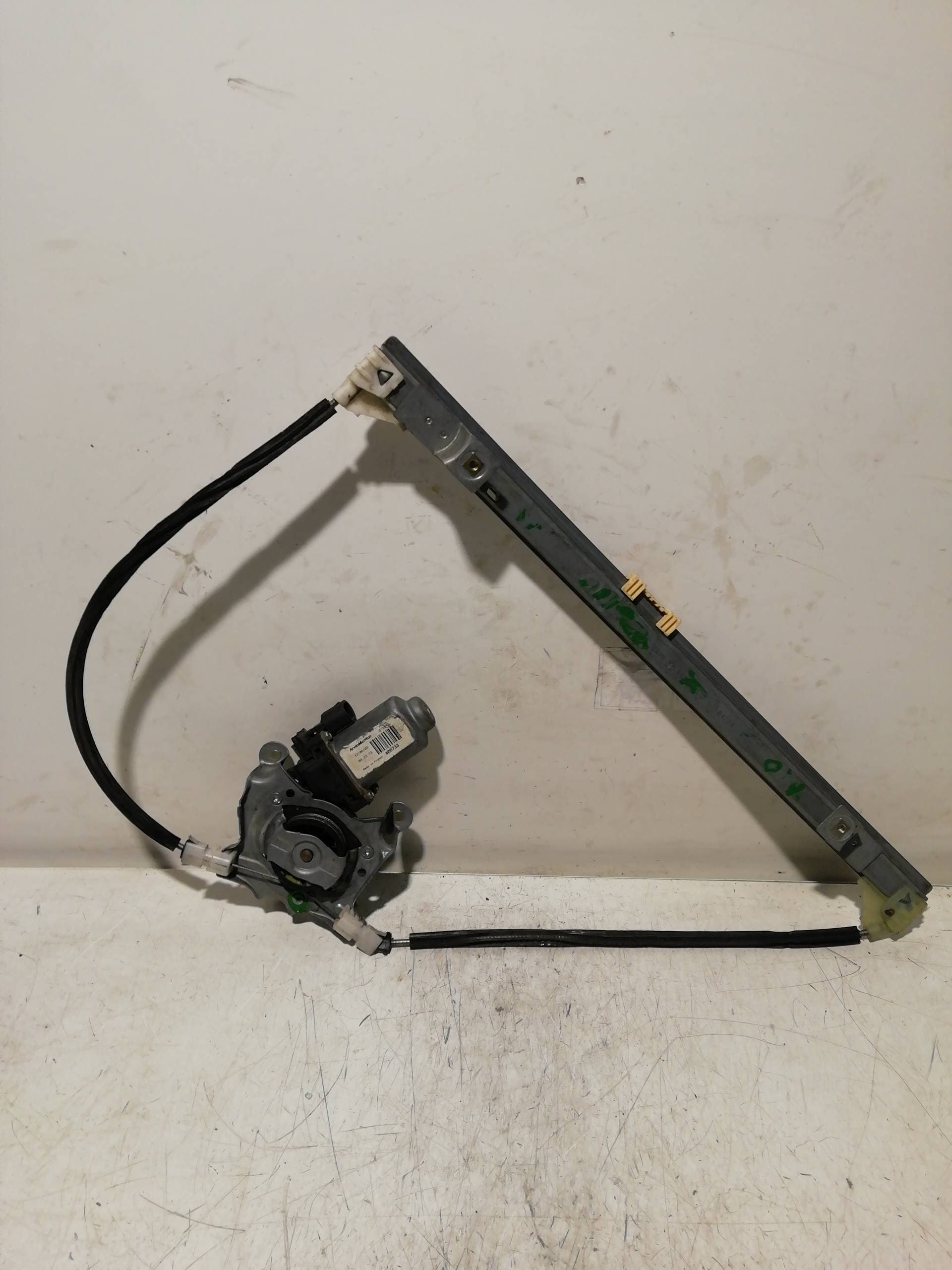 Motor elevalunas delantero izquierdo RENAULT CLIO II FASE II (B/CB0) 5
