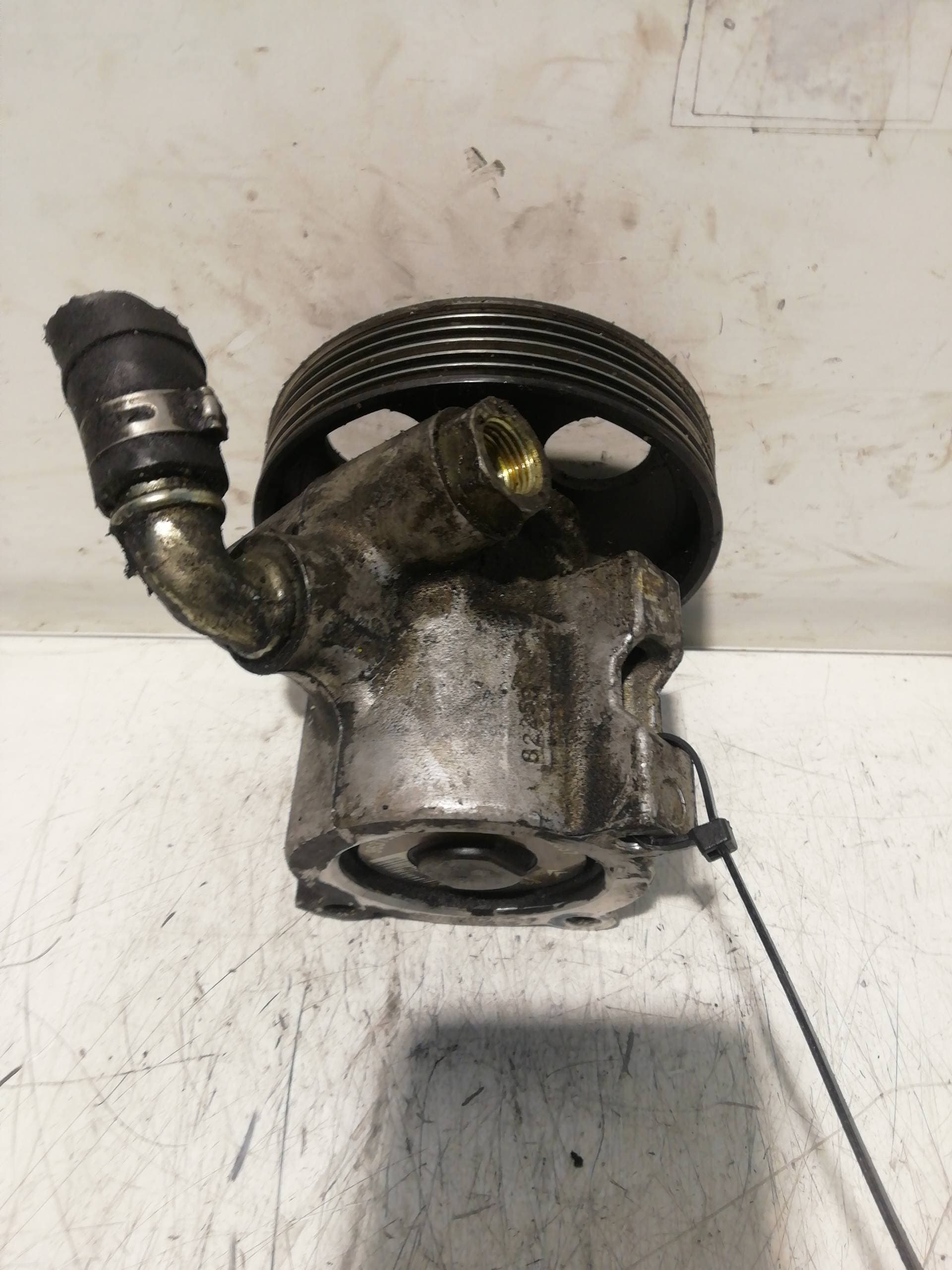 Bomba direccion CITROEN XSARA COUPE 5
