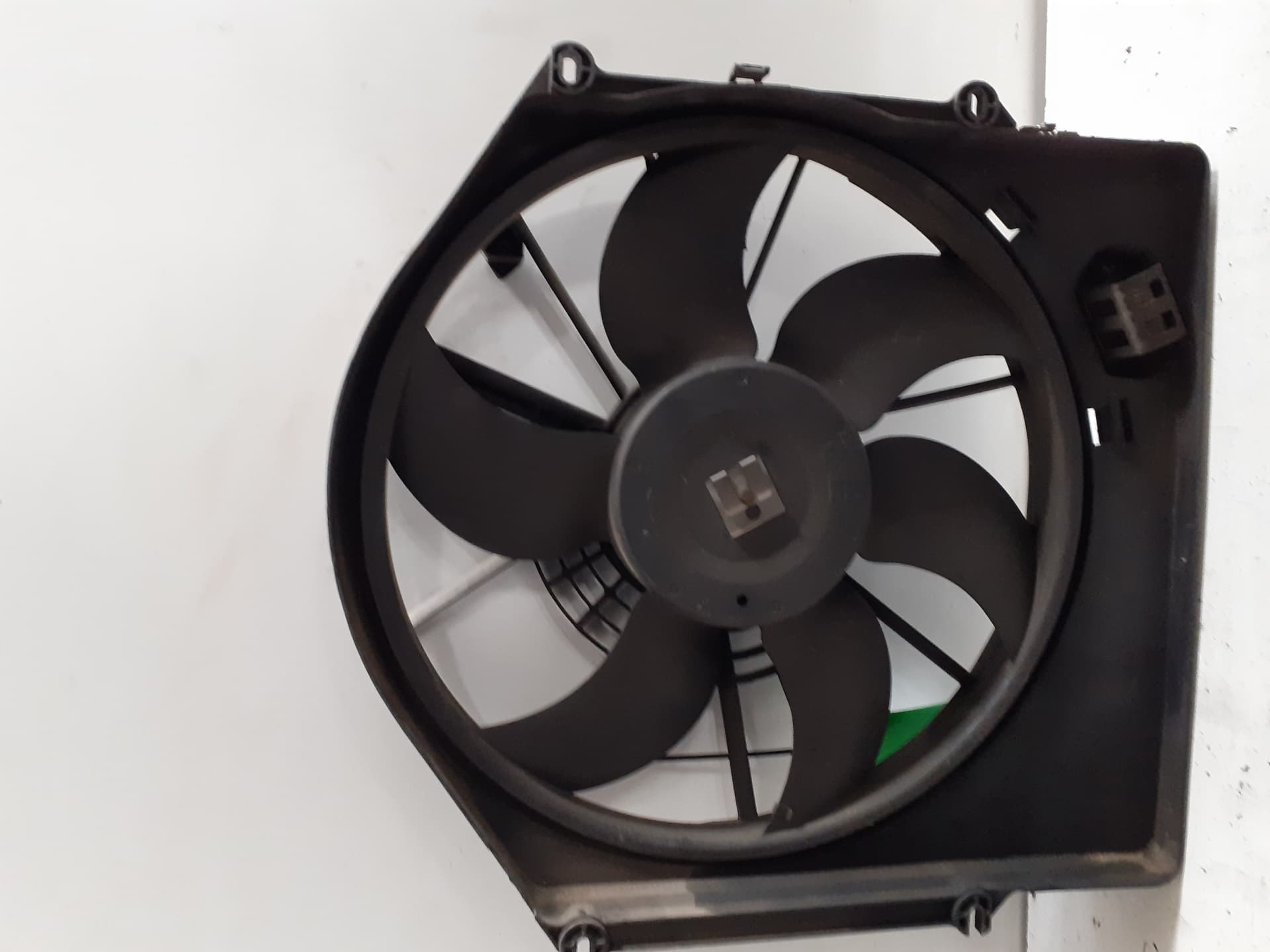 Electroventilador RENAULT CLIO II FASE I (B/CBO) 3