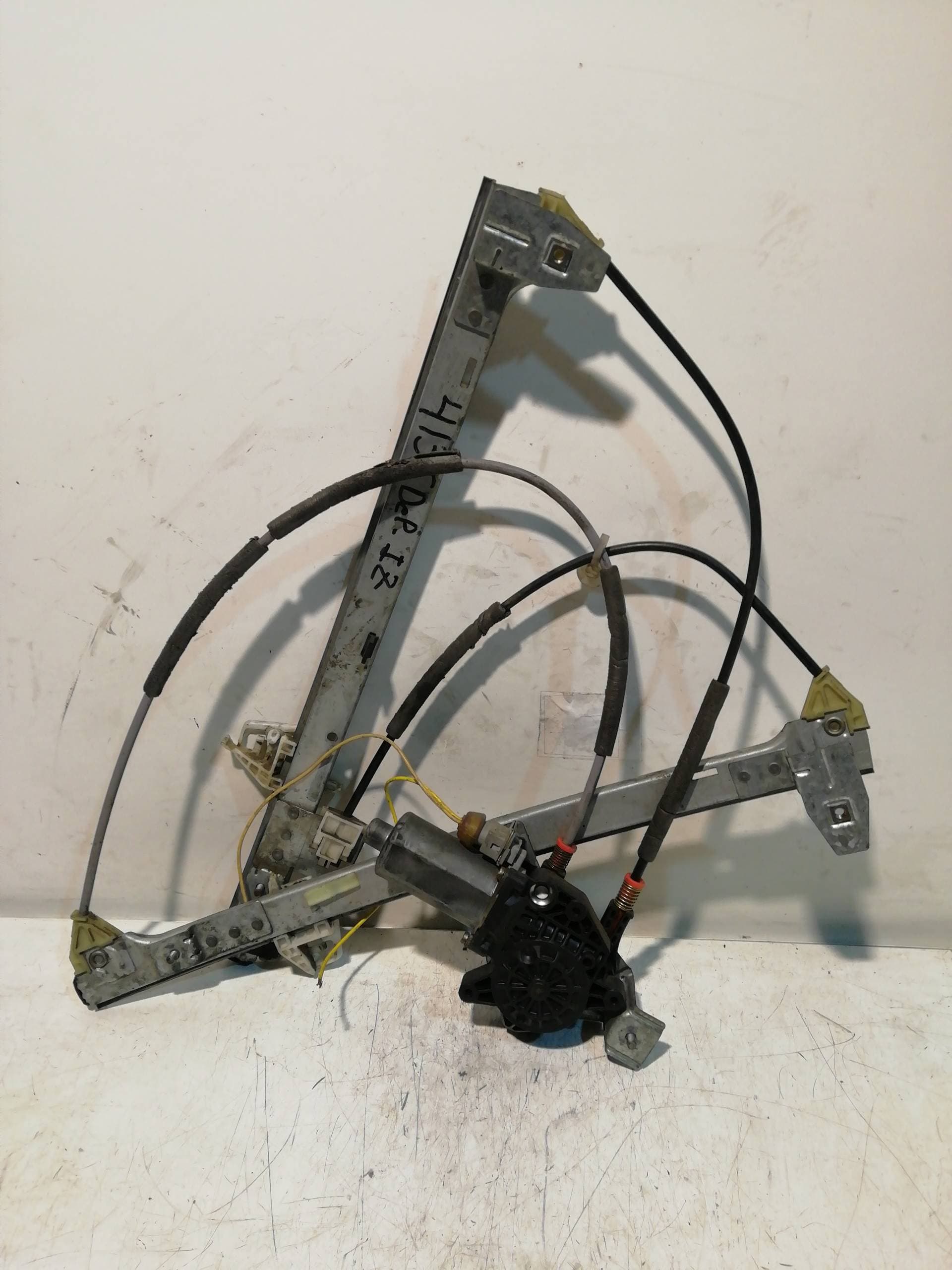 Elevalunas delantero izquierdo CITROEN XSARA BERLINA 3