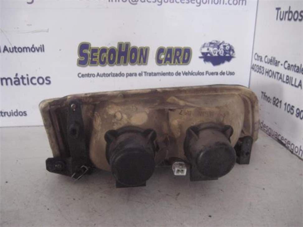 Faro izquierdo MITSUBISHI SPACE WAGON (N30/N40) 2