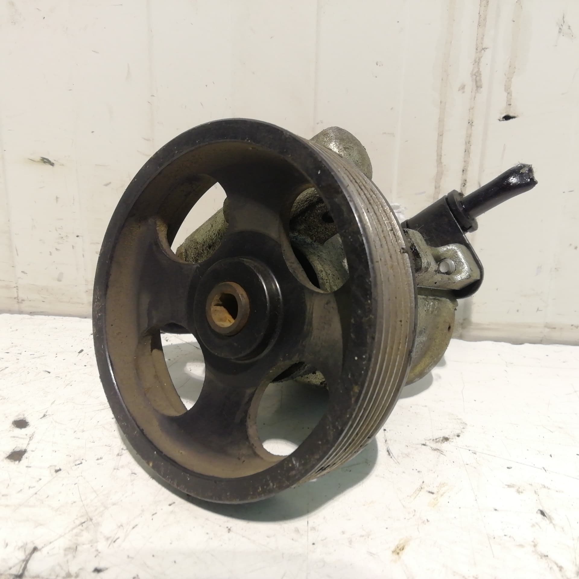 Bomba direccion CITROEN ZX 4