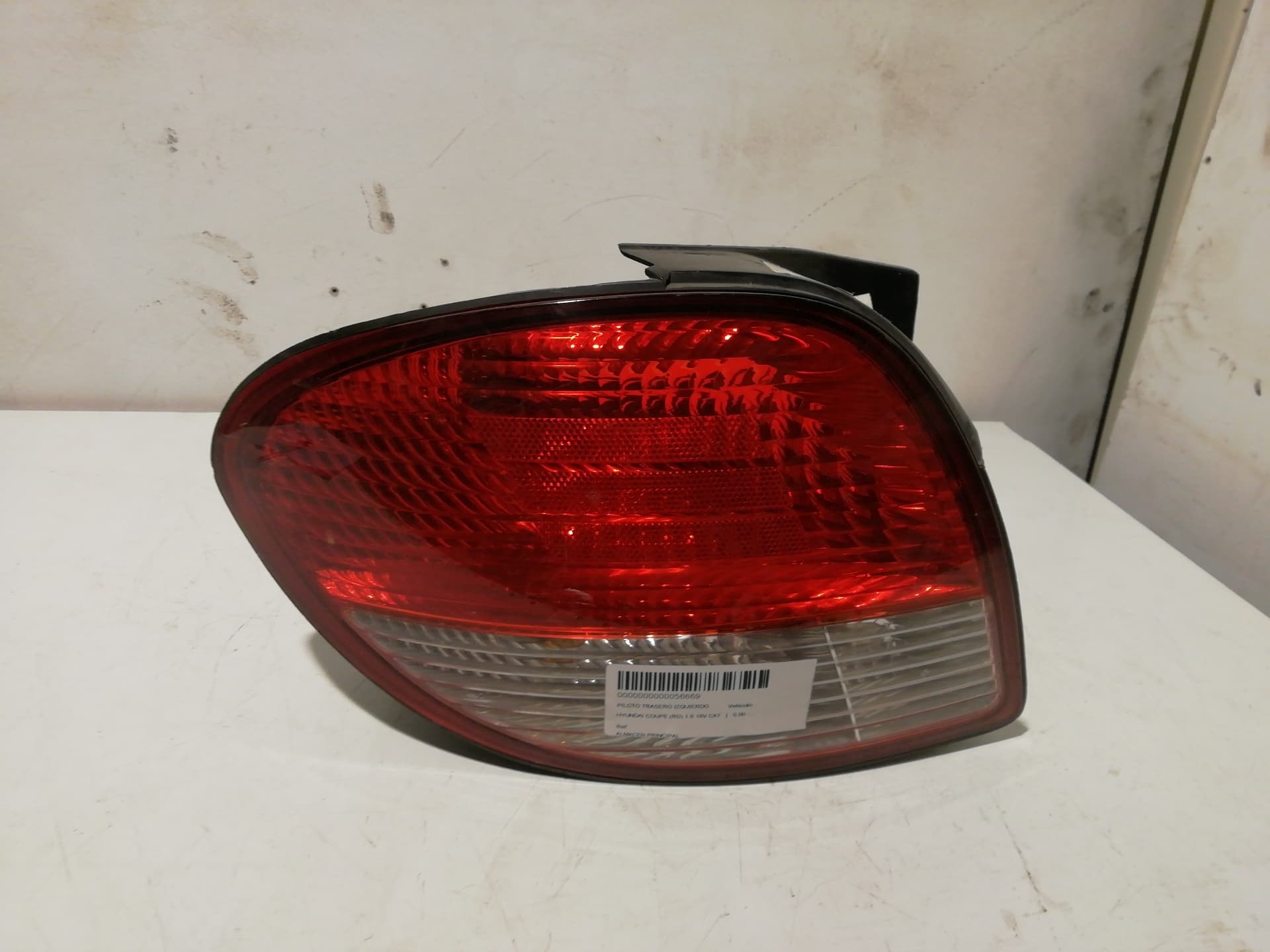 Piloto trasero izquierdo HYUNDAI COUPE (RD)