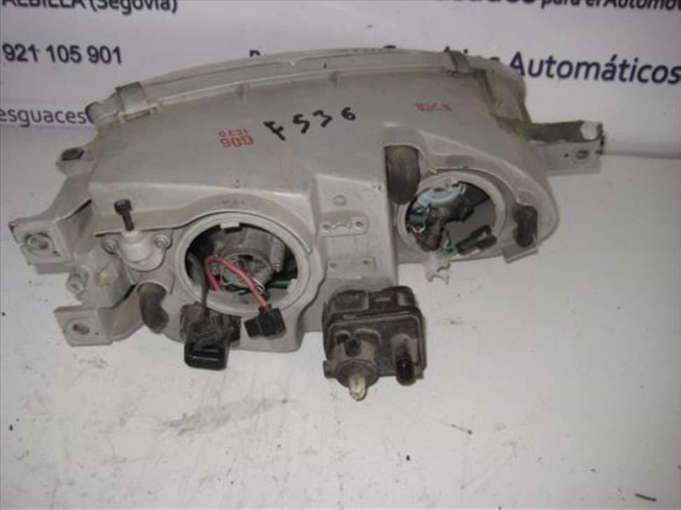 Faro izquierdo HYUNDAI COUPE (RD) 2