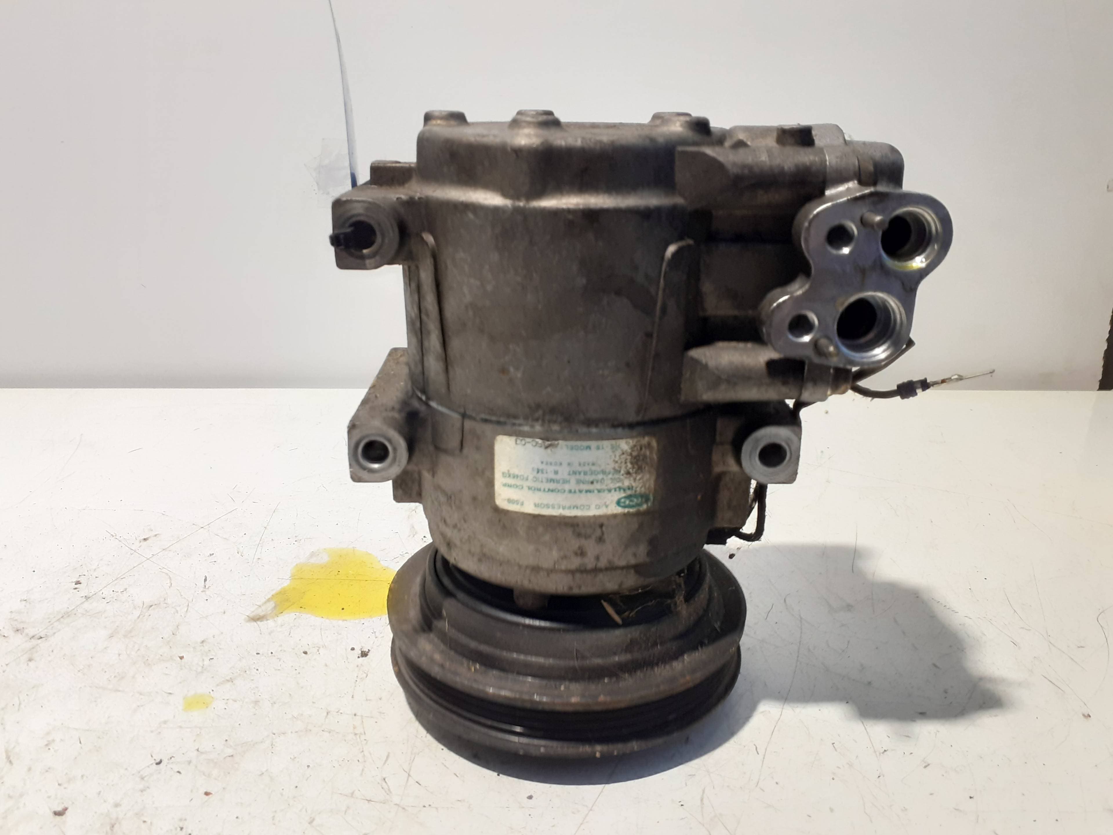 Recambio HYUNDAI COUPE (RD) ref. R134A 3