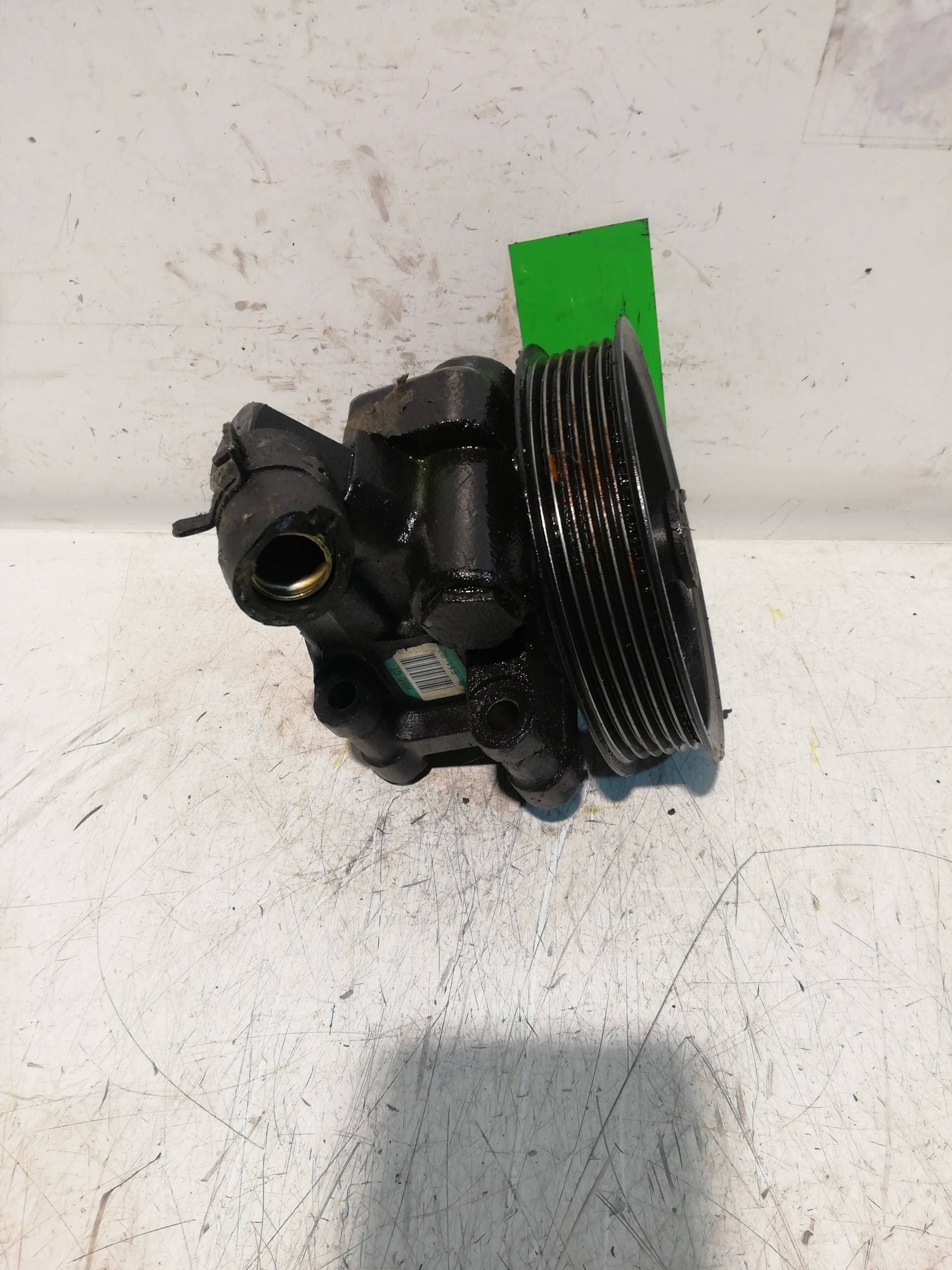 Bomba direccion FORD FOCUS BERLINA (CAK) 4