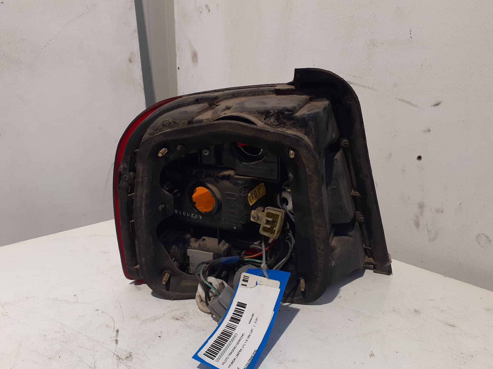 Piloto trasero derecho HYUNDAI LANTRA (J1) 2