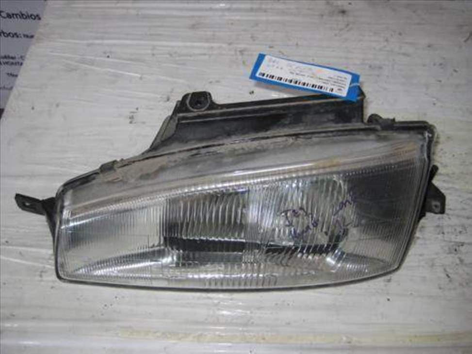 Faro izquierdo HYUNDAI LANTRA (J1)