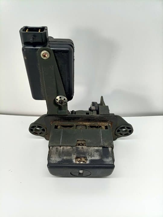 Cerradura maletero / porton RENAULT MEGANE I BERLINA HATCHBACK (BA0)