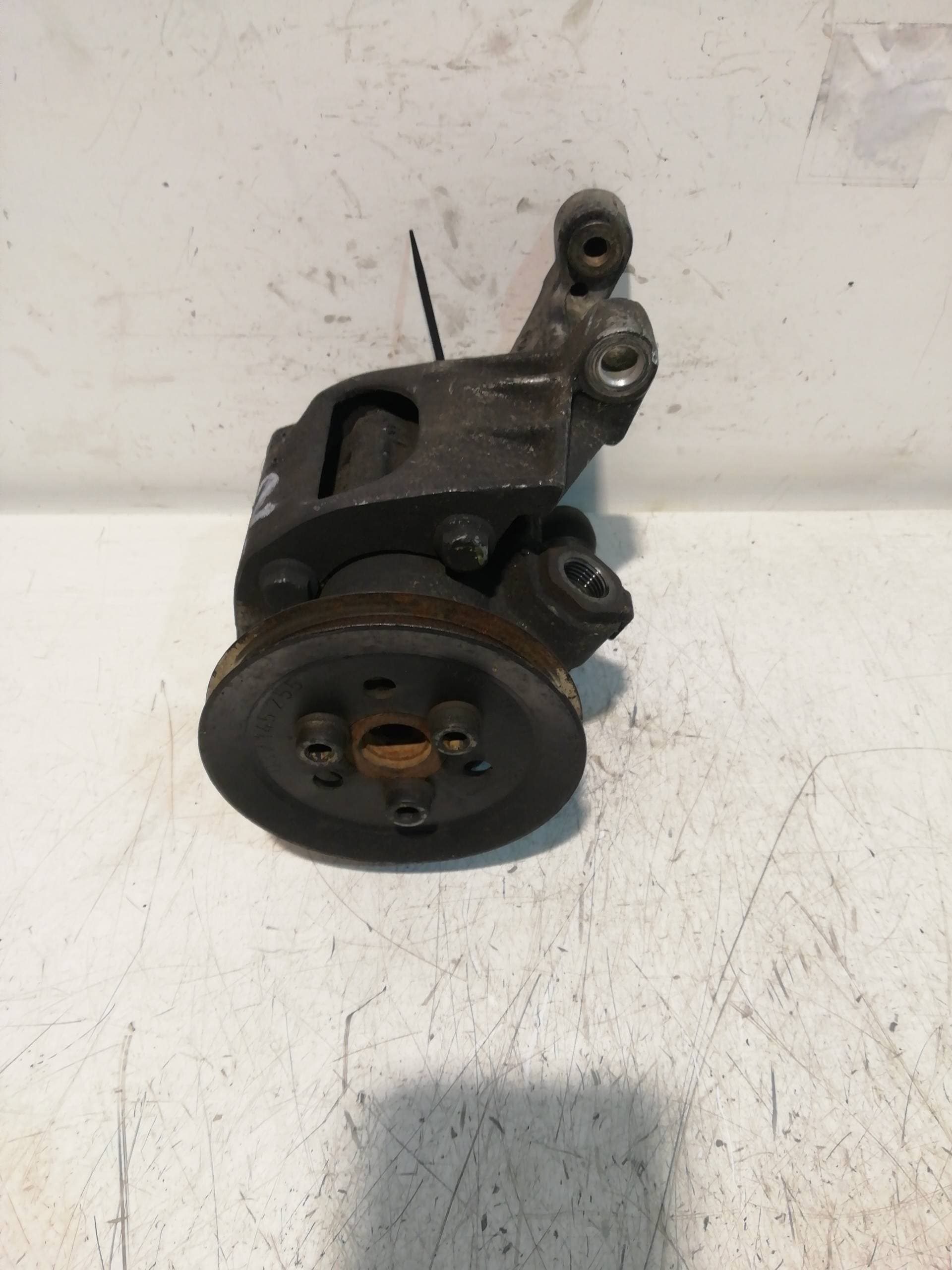 Bomba direccion SEAT IBIZA (6K) 4