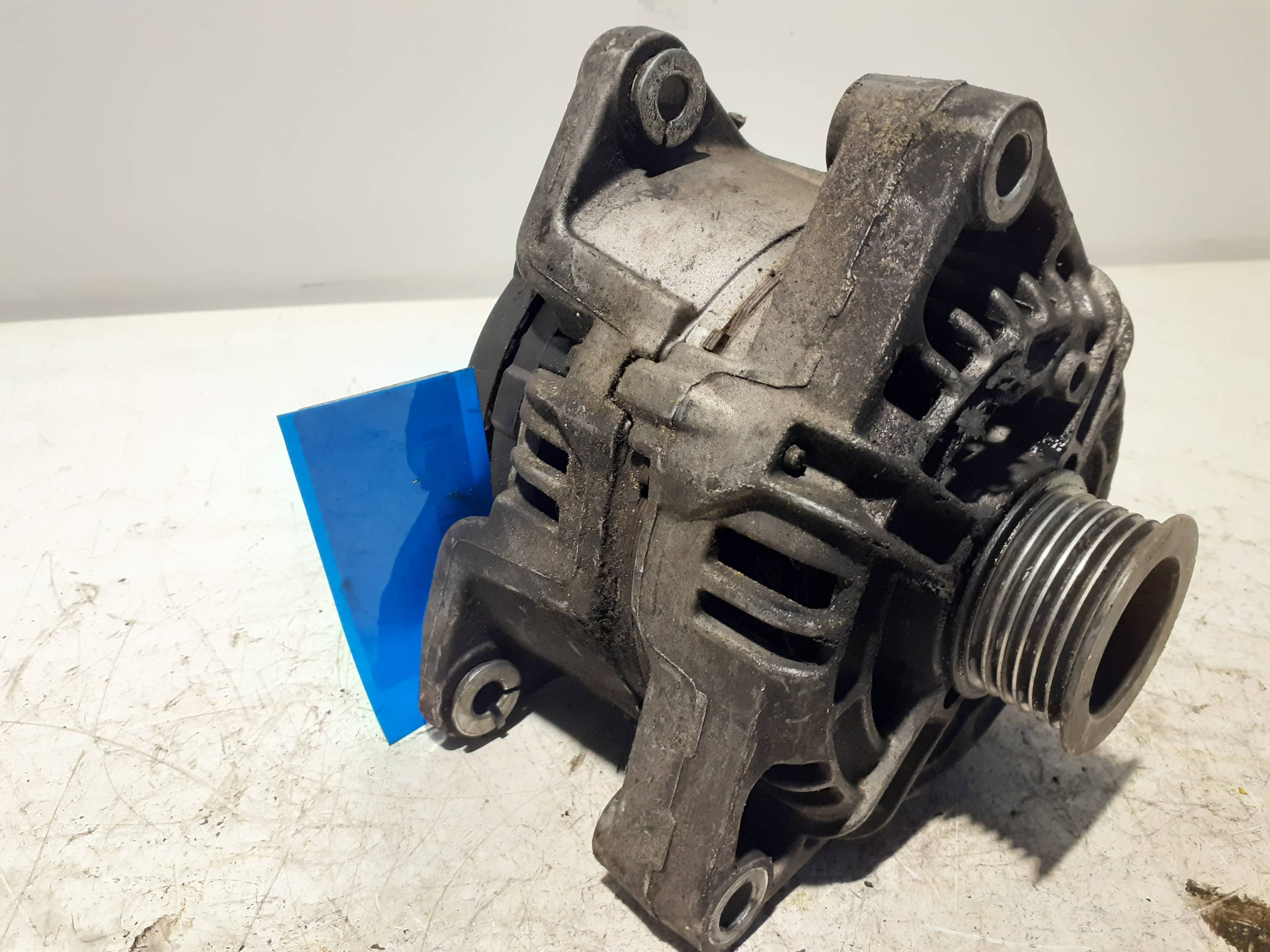 Alternador OPEL ZAFIRA A 4