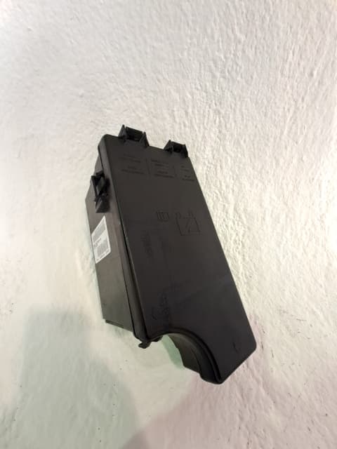 Caja reles / fusibles JEEP COMPASS