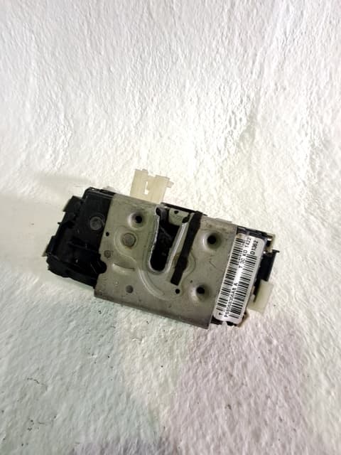 Cerradura puerta trasera derecha JEEP COMPASS