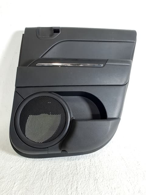 Guarnecido puerta trasera derecha JEEP COMPASS 2