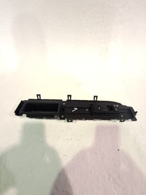 Mando elevalunas delantero izquierdo JEEP COMPASS 2