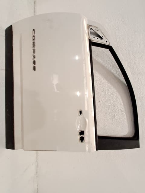 Puerta delantera izquierda JEEP COMPASS 4