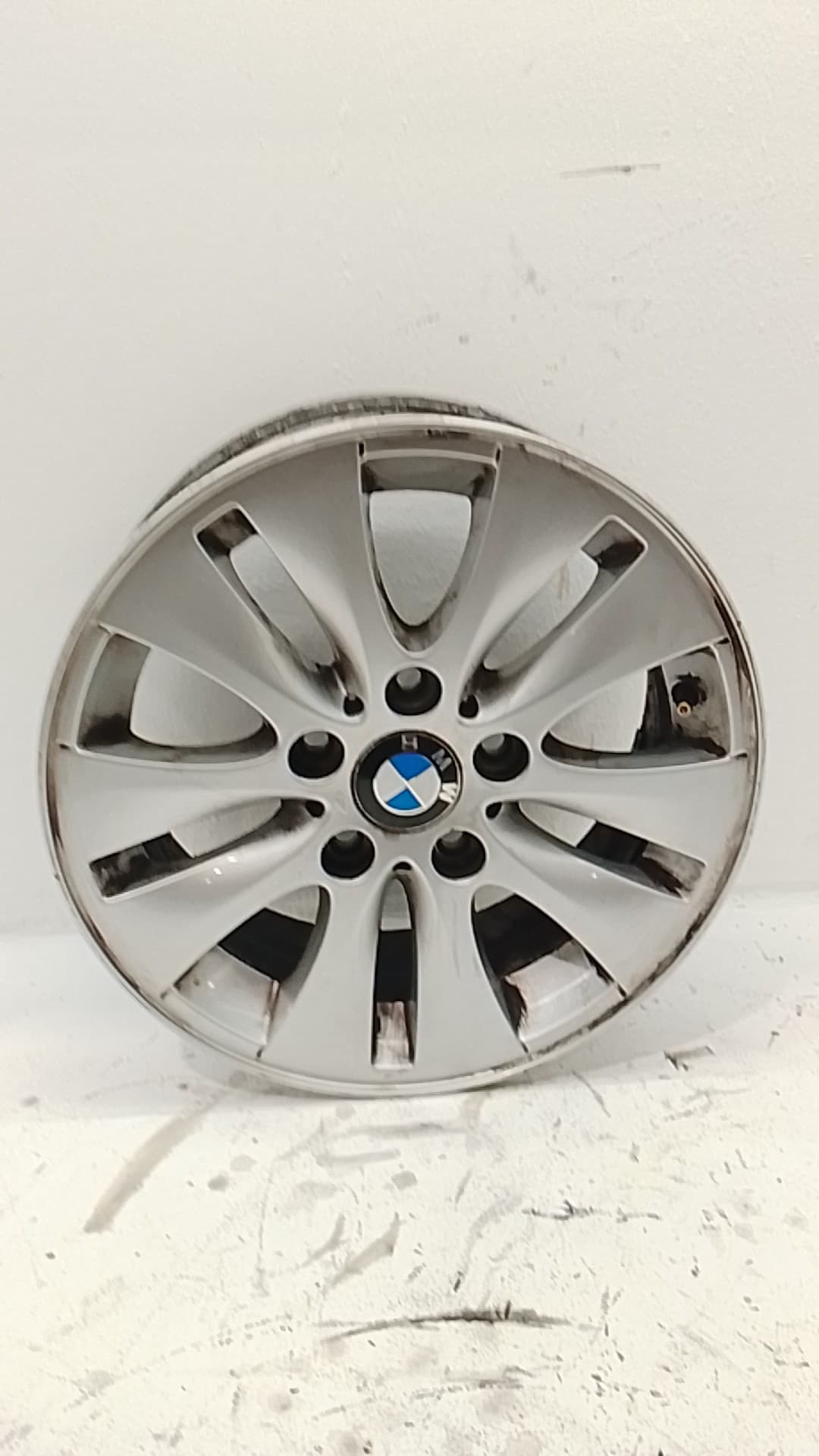 Llanta BMW SERIE 1 LIM