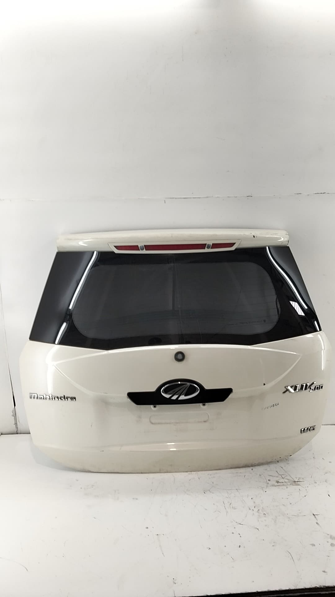 Porton trasero MAHINDRA XUV500