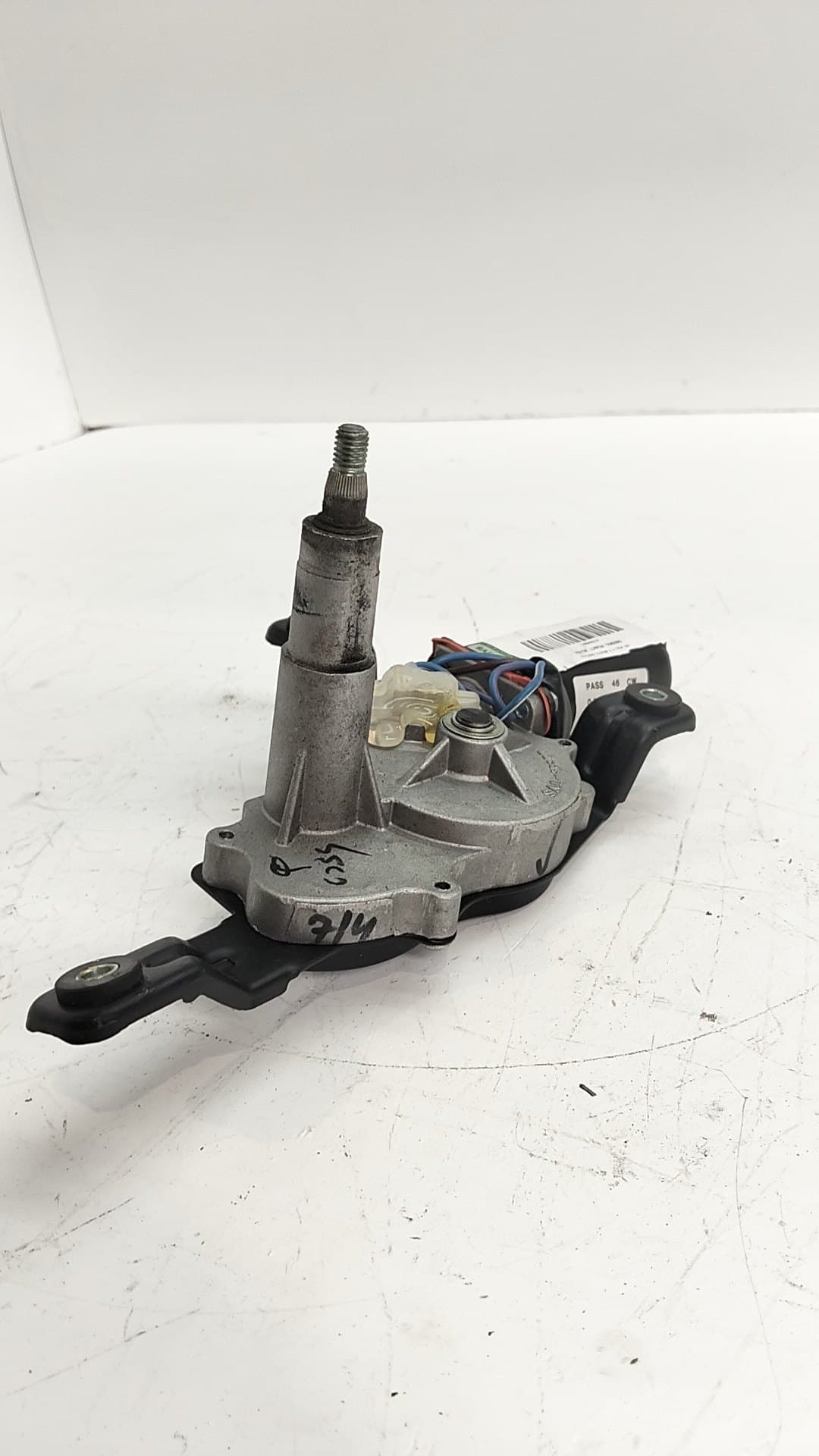 Motor limpia trasero MAHINDRA XUV500 4