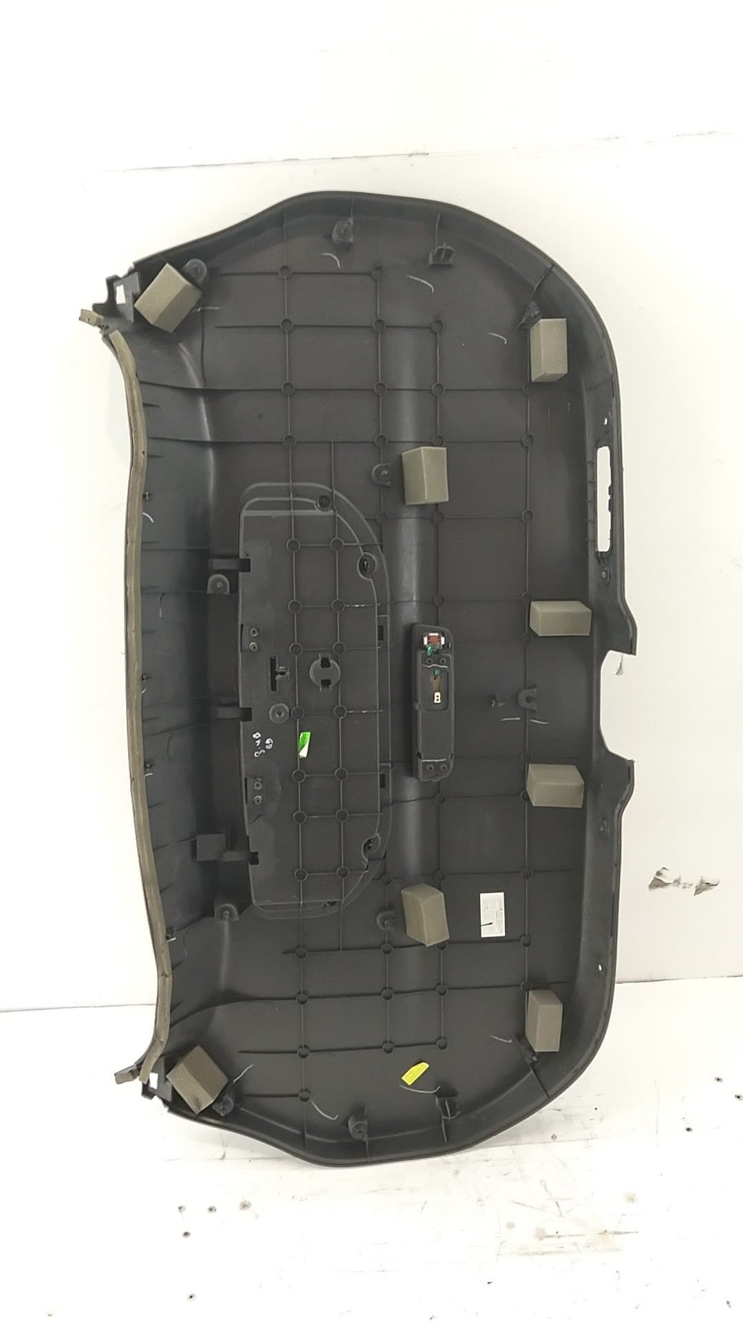 Guarnecido porton trasero MAHINDRA XUV500 3