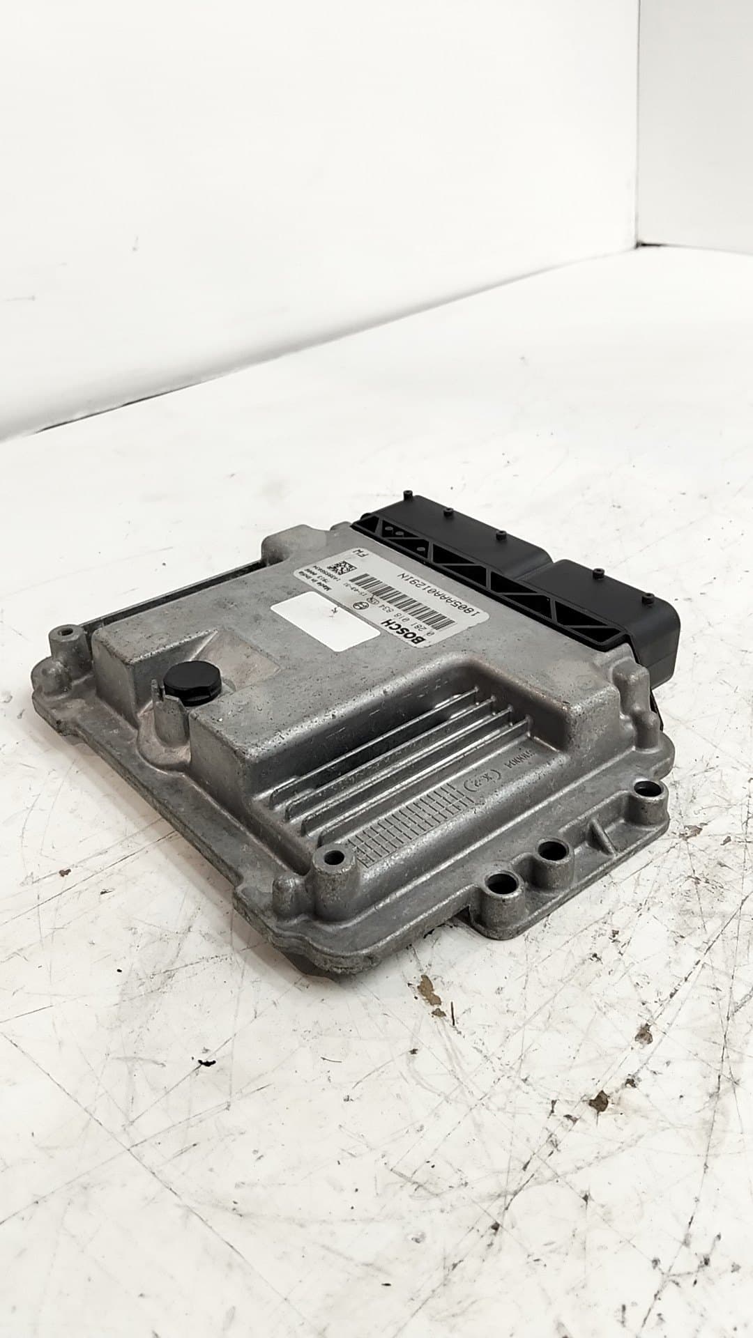Centralita motor uce MAHINDRA XUV500 3