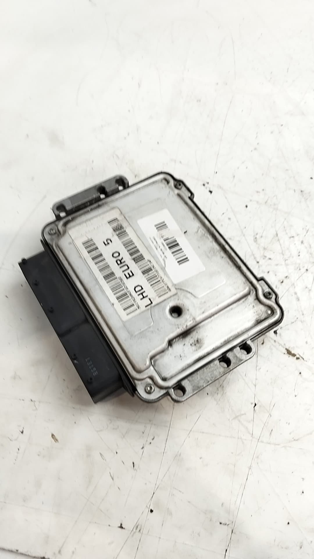 Centralita motor uce MAHINDRA XUV500 2
