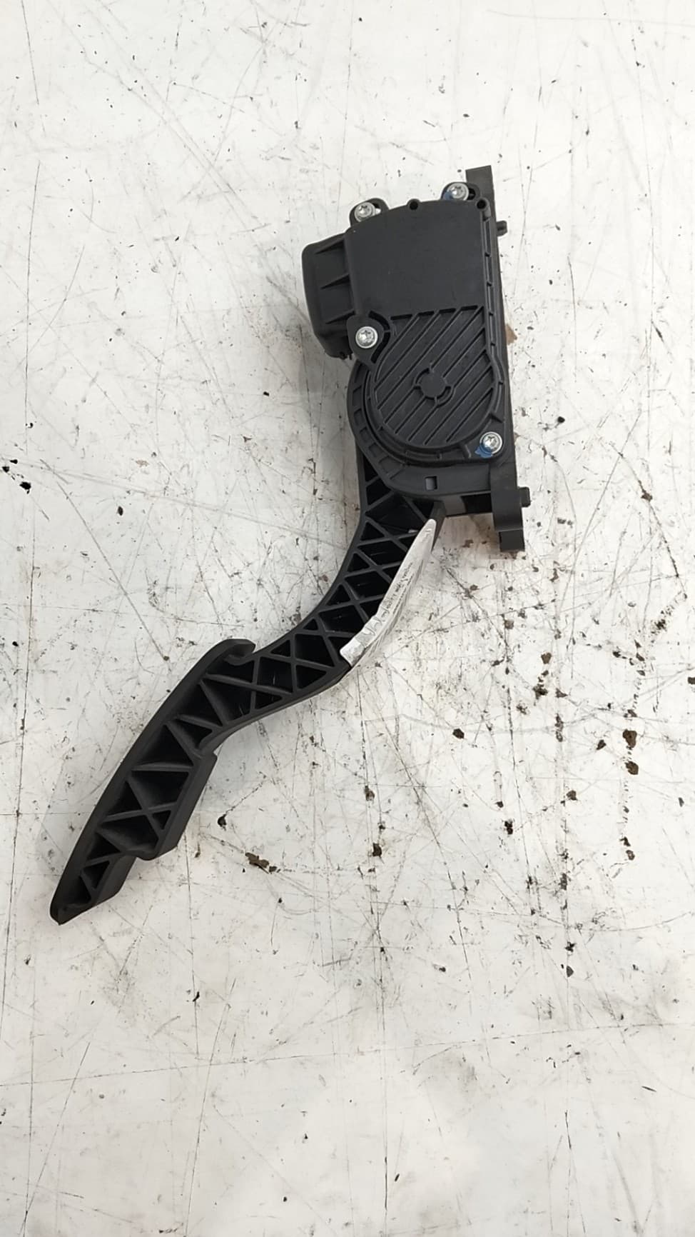 Pedal acelerador MAHINDRA XUV500