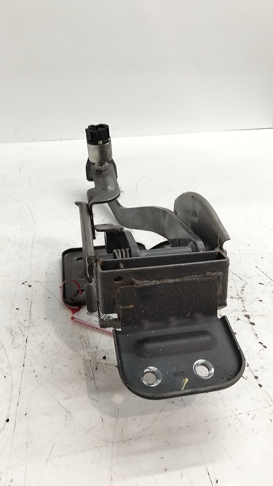 Pedal freno MAHINDRA XUV500 2