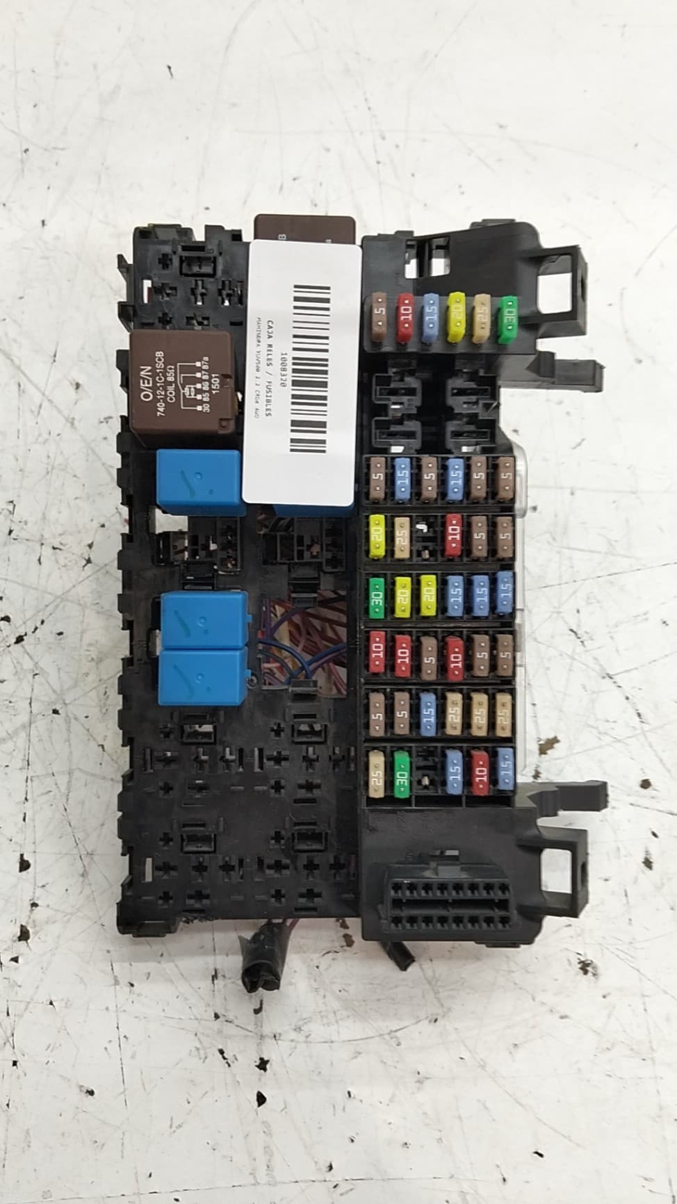 Caja reles / fusibles MAHINDRA XUV500